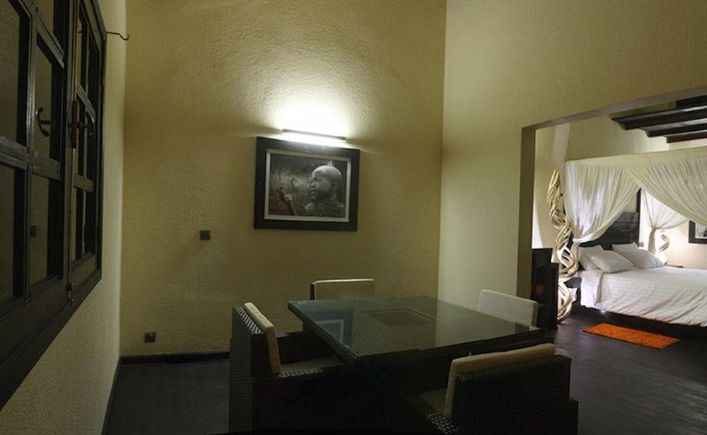 The Rhino Resort Hotel &amp; Spa — 10