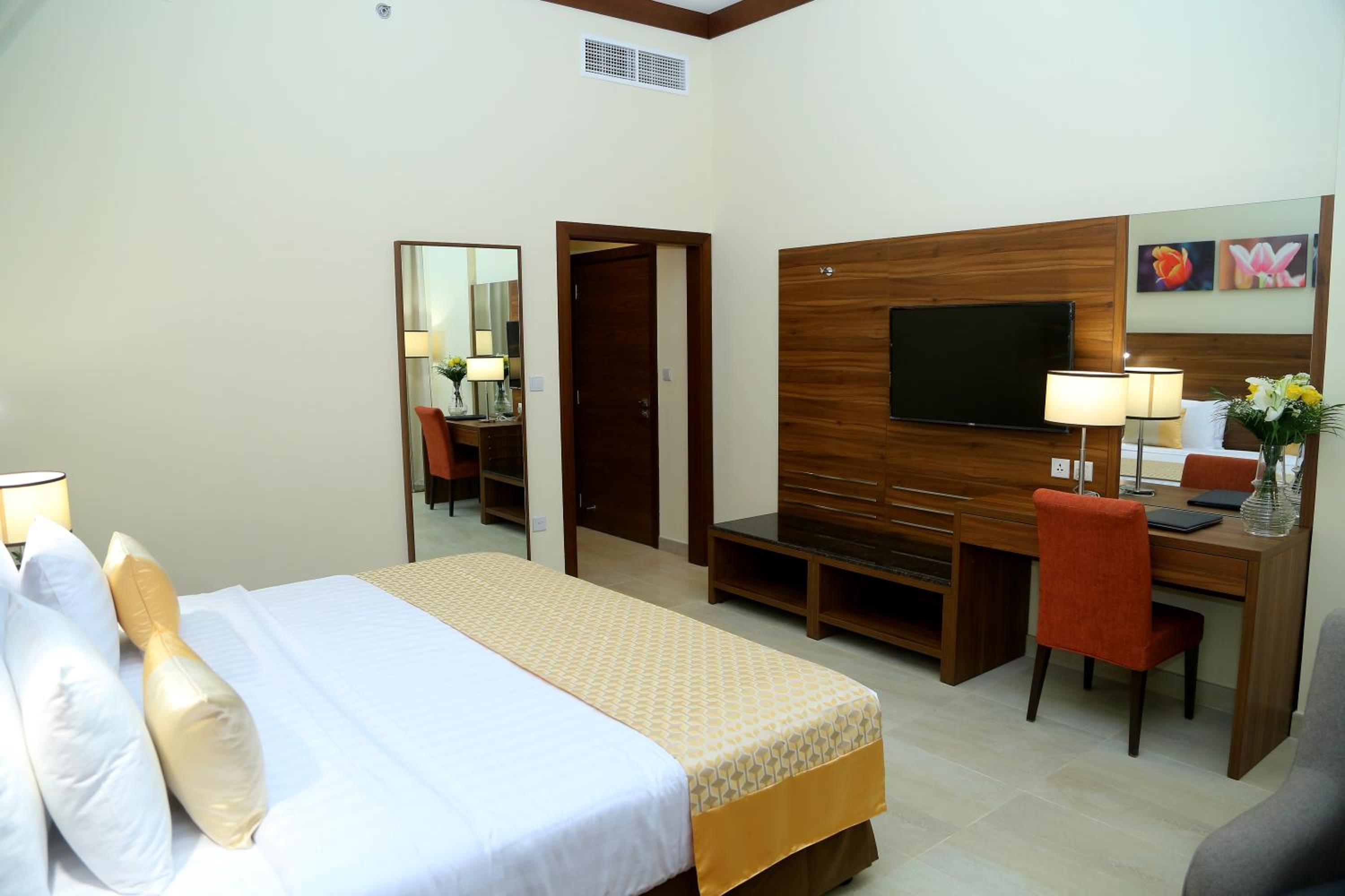 Tulip Al Barsha Hotel Apartment — 4