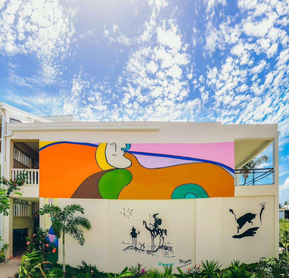 Hommage Hotel & Residences — 1