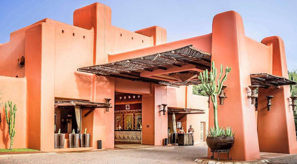 Avani Victoria Falls Resort — 4