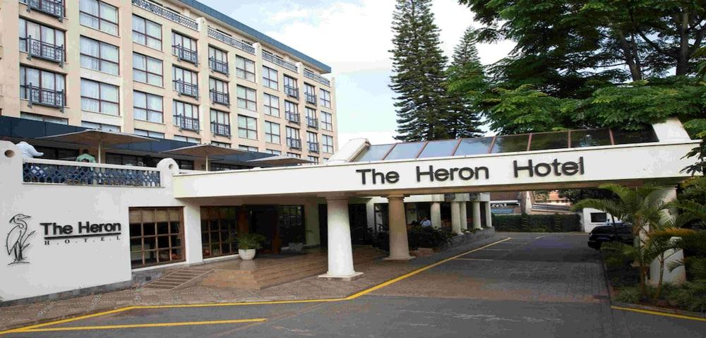THE HERON PORTICO 1057798 — 1