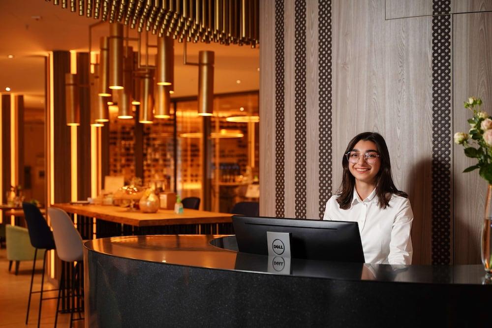 Best Western Plus Congress Hotel — 9