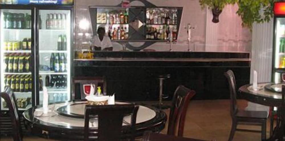 Grand View Hotel 1146188 — 1