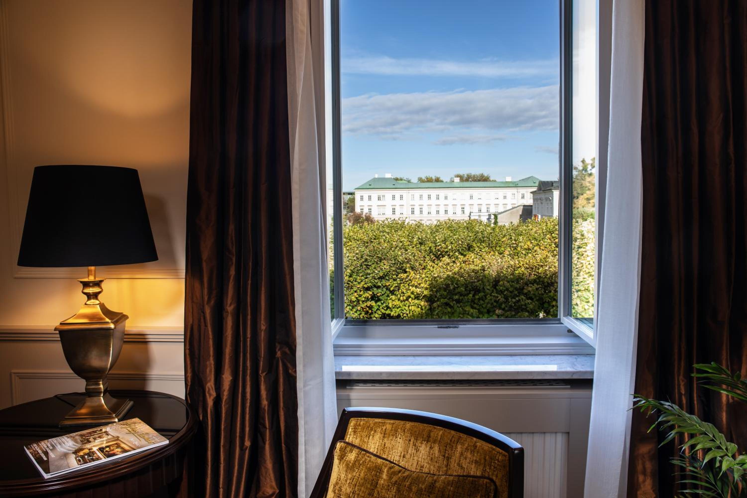 HOTEL BRISTOL — 1