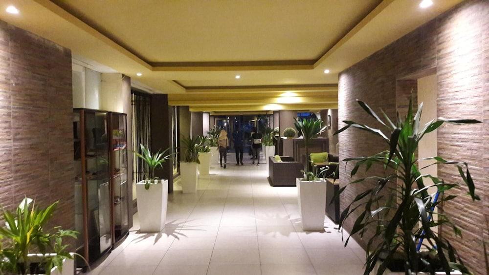 Retaj Moroni Hotel — 7