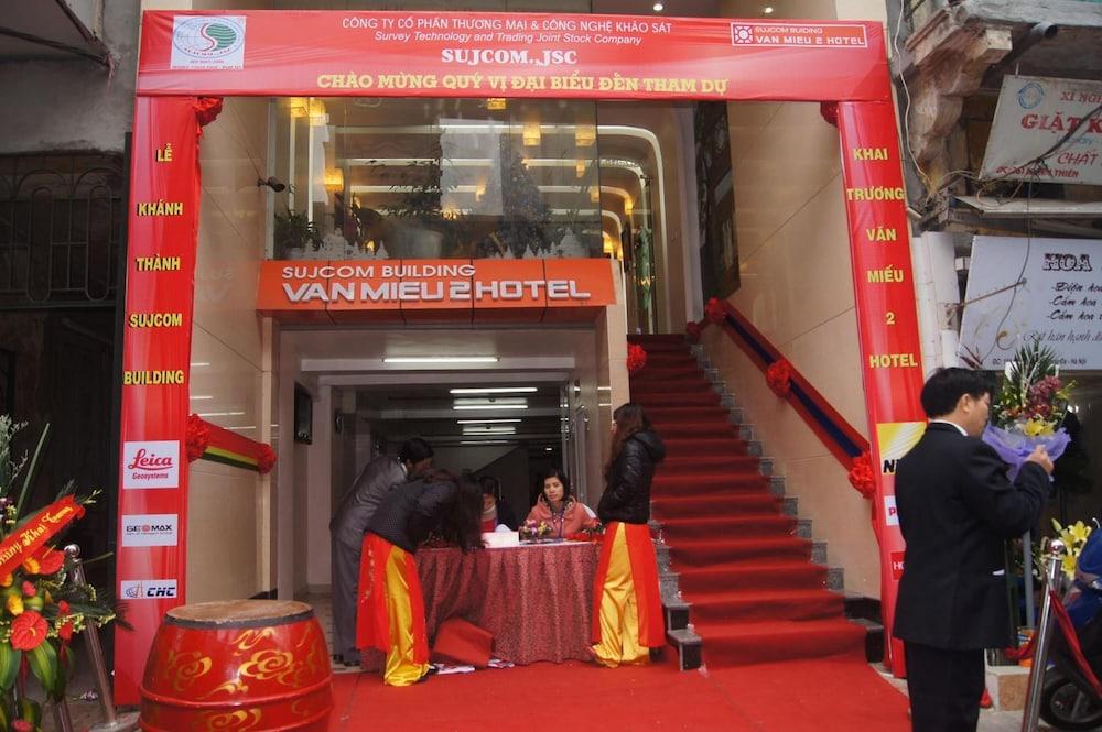 Van Mieu 2 Hotel — 3