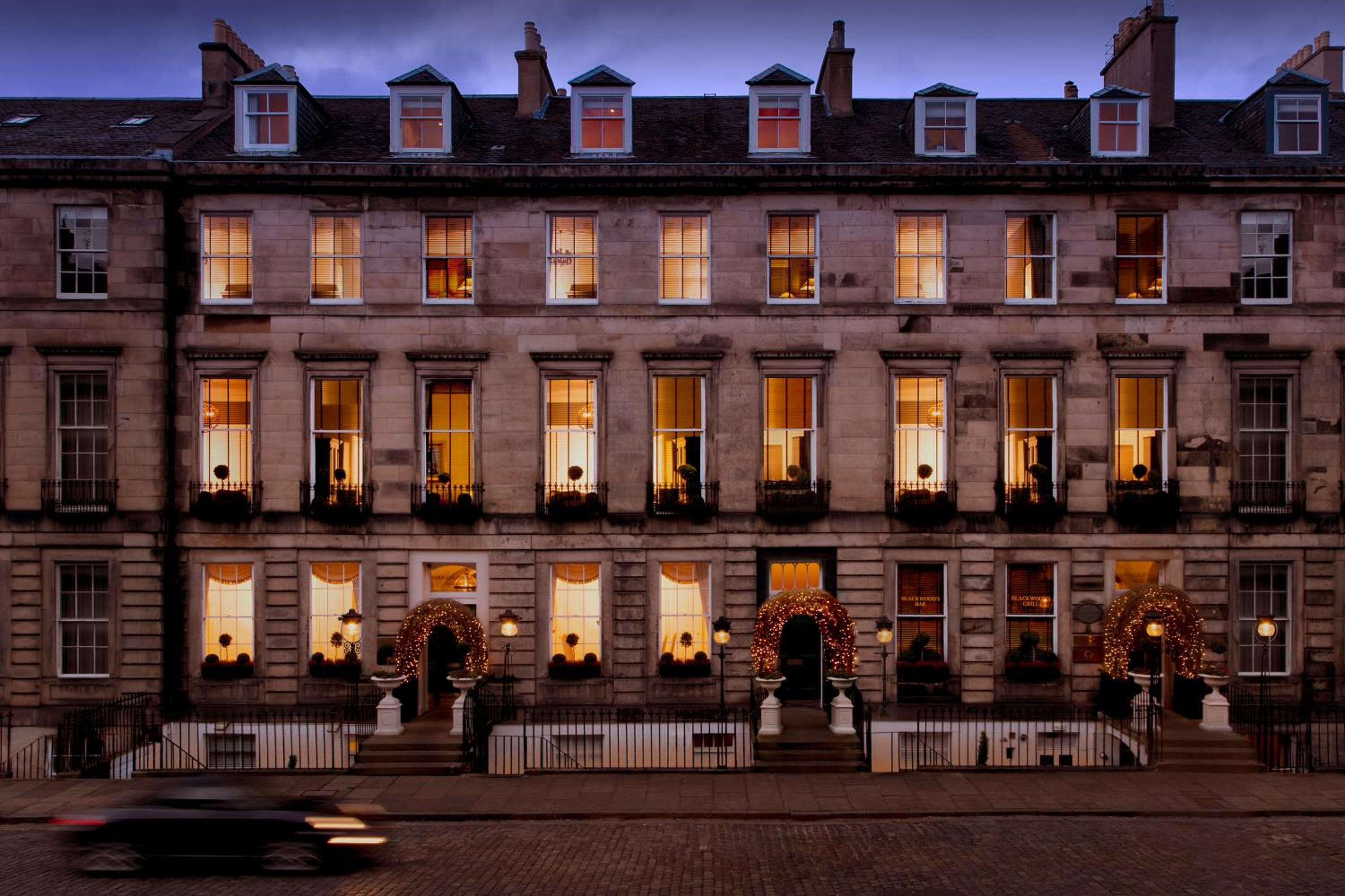 Nira Caledonia Hotel — 9