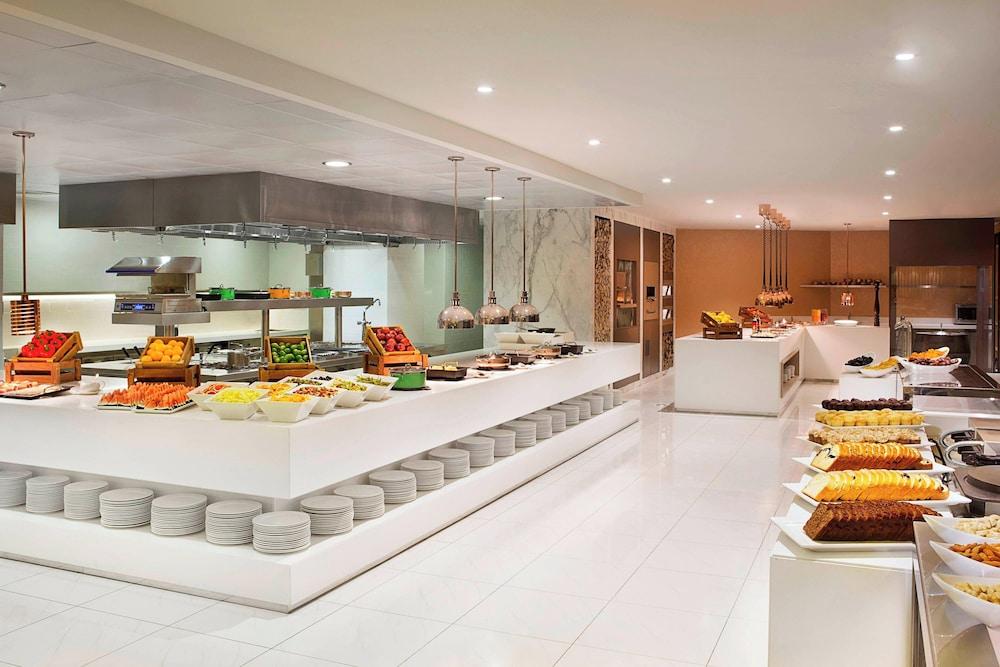 Al Habtoor Grand Resort, Autograph Collection — 8