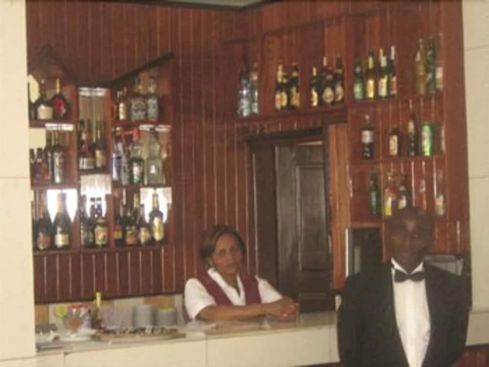 Tou'Ngou Hotel — 9