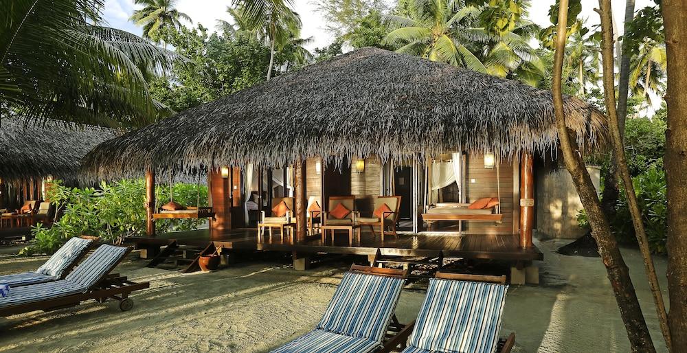 Medhufushi Island Resort 70464 — 8