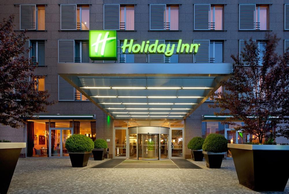 Holiday Inn Prague Congress Centre 4904 — 1