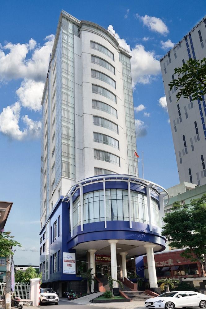 Da Nang Petro Hotel — 1