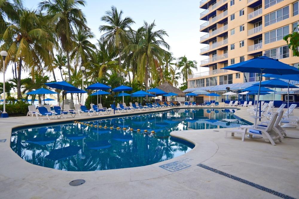 Ritz Acapulco 93086 — 1