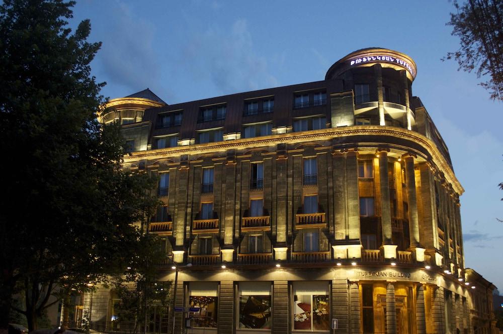 Tufenkian Historic Yerevan Hotel — 1