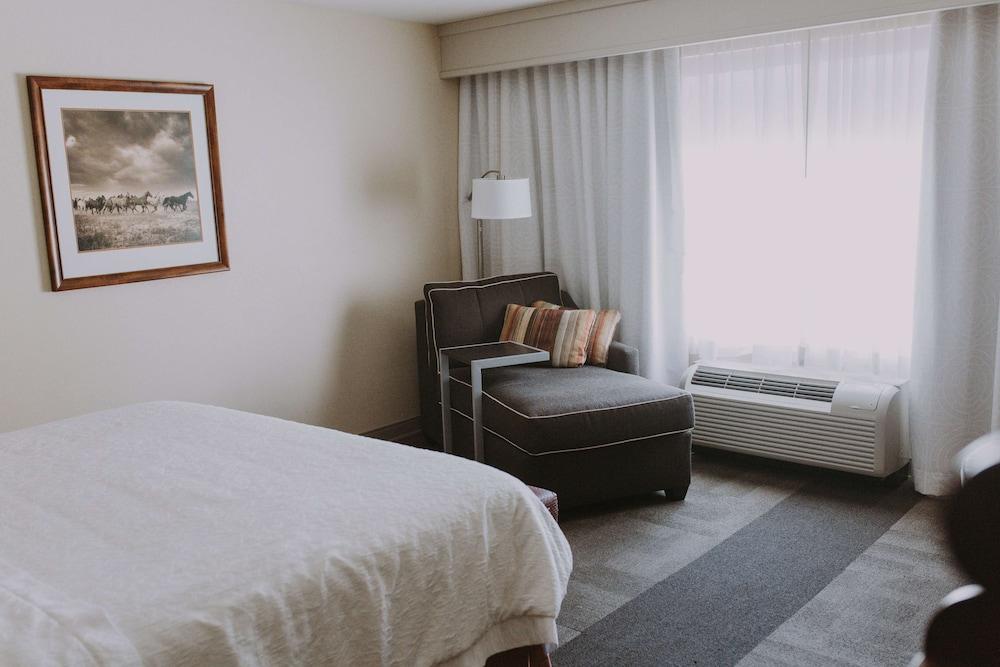 Hampton Inn & Suites Green River — 5
