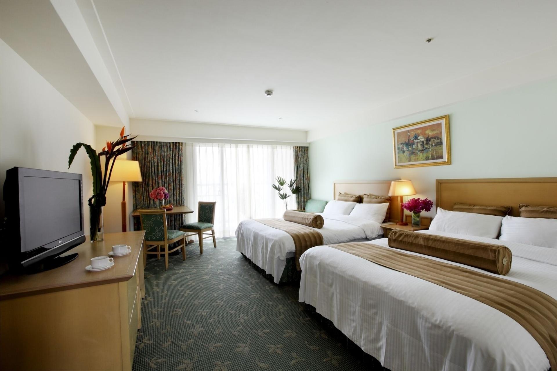 Howard Beach Resort Green Bay 884055 — 6