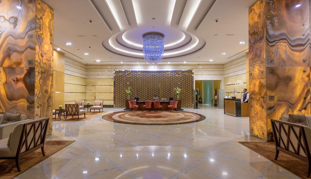 La Suite Dubai Hotel & Apartments — 9