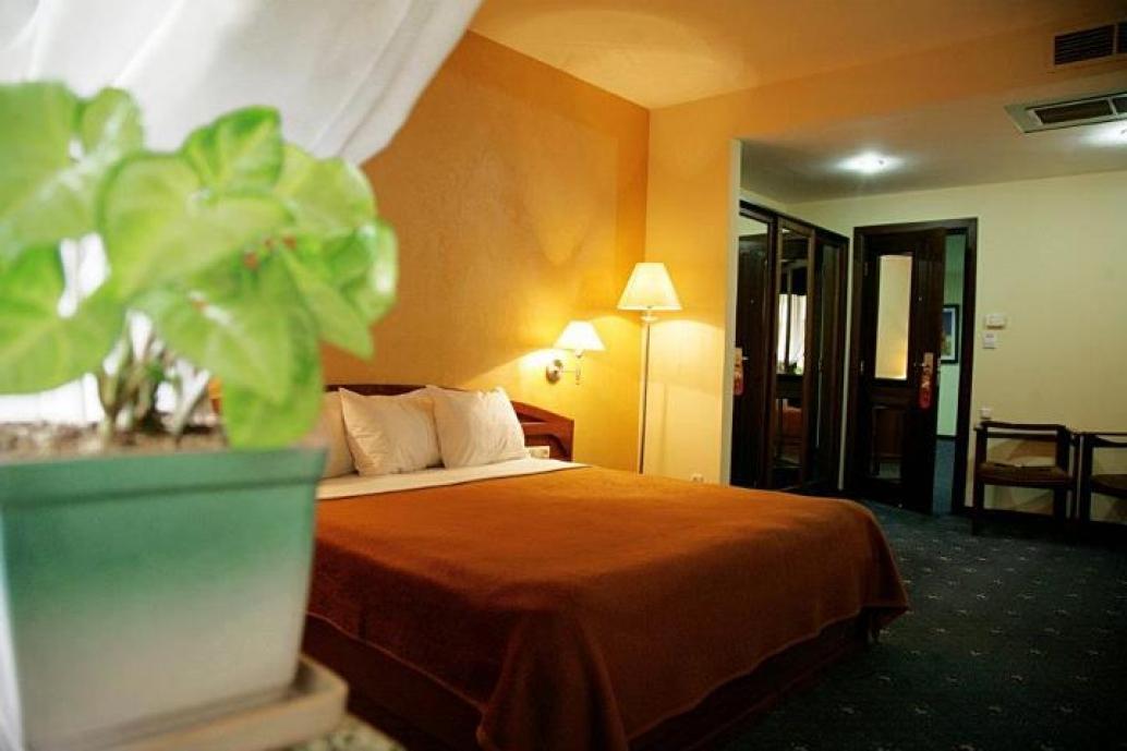 Ararat Hotel — 7