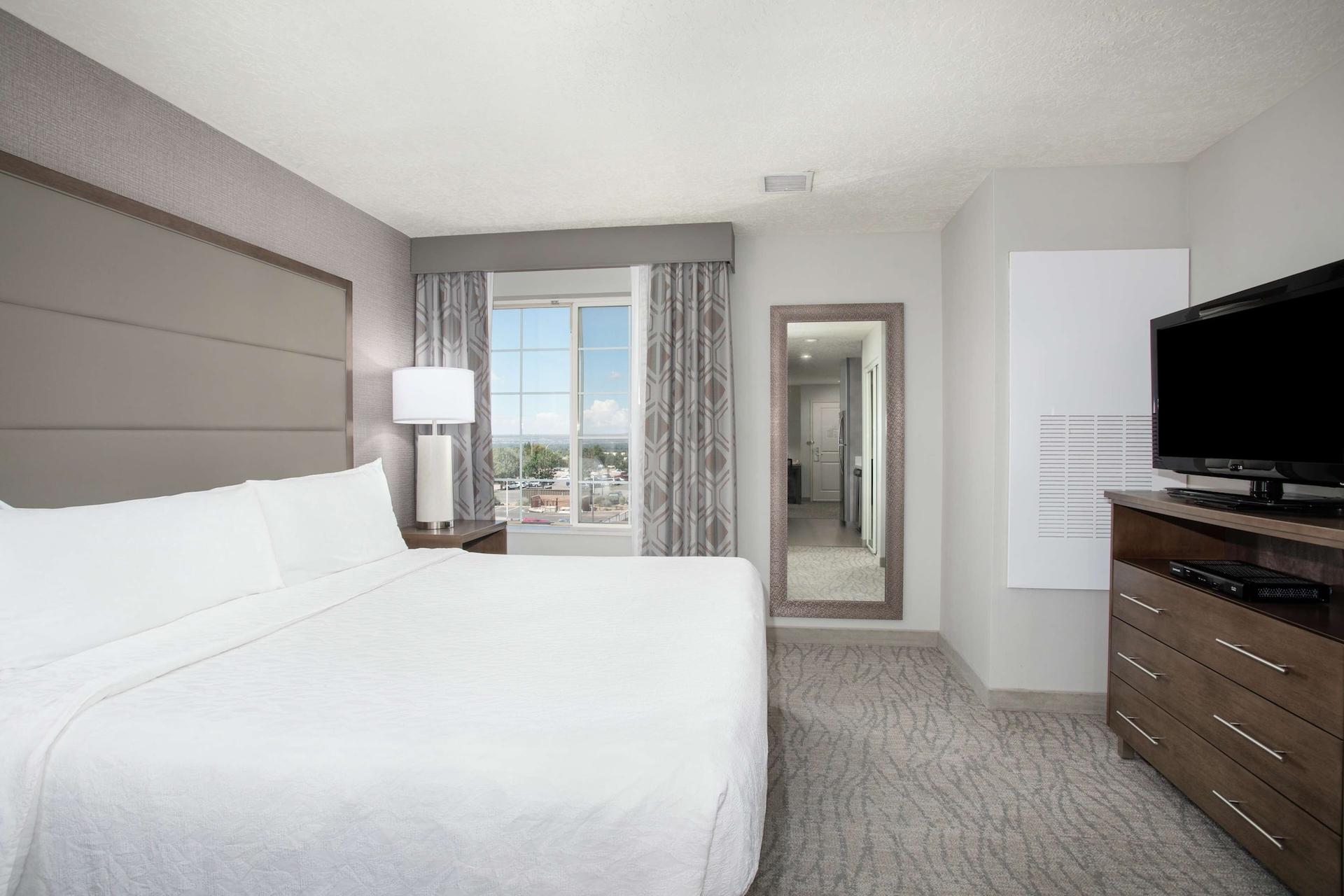 Homewood Suites by Hilton Albuquerque-Journal Center — 8