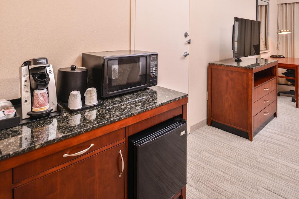 Hilton Garden Inn — 10