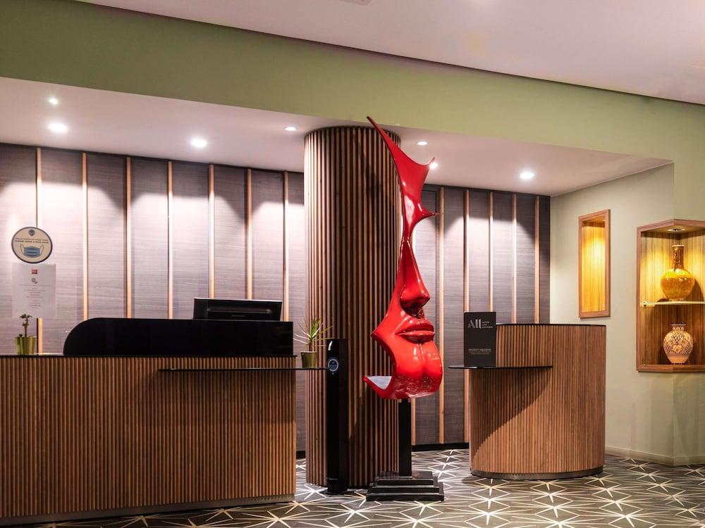 Ibis Marrakesh Centre Gare Hotel — 5