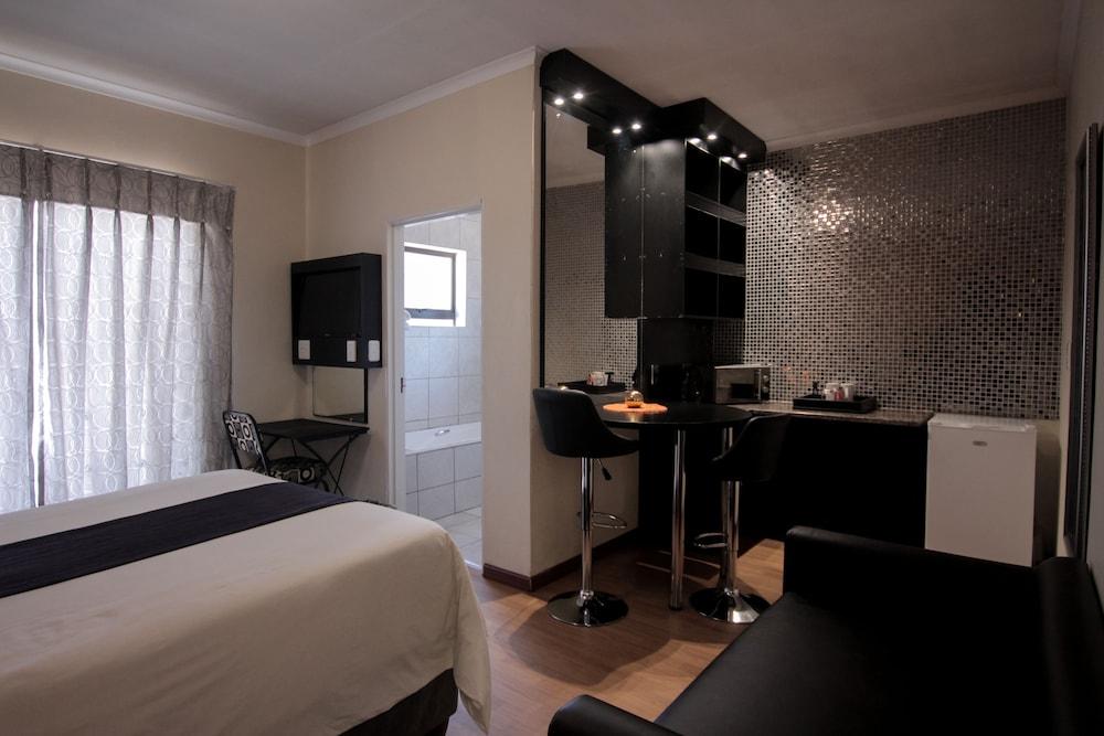 Maqalika Guest House — 10