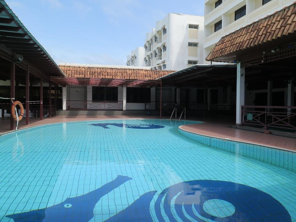 Sea View Hotel — 6