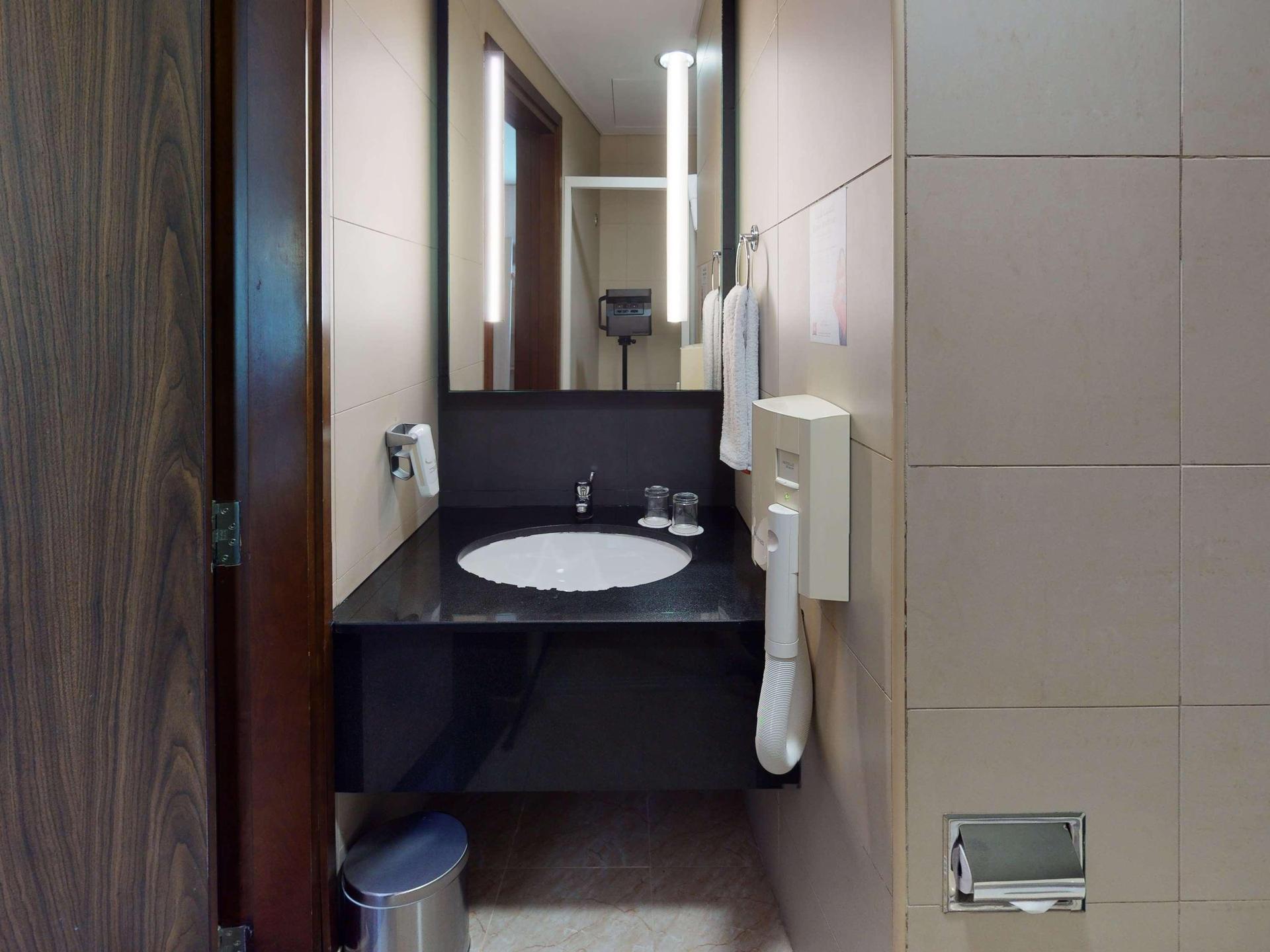 Ibis Al Barsha — 7