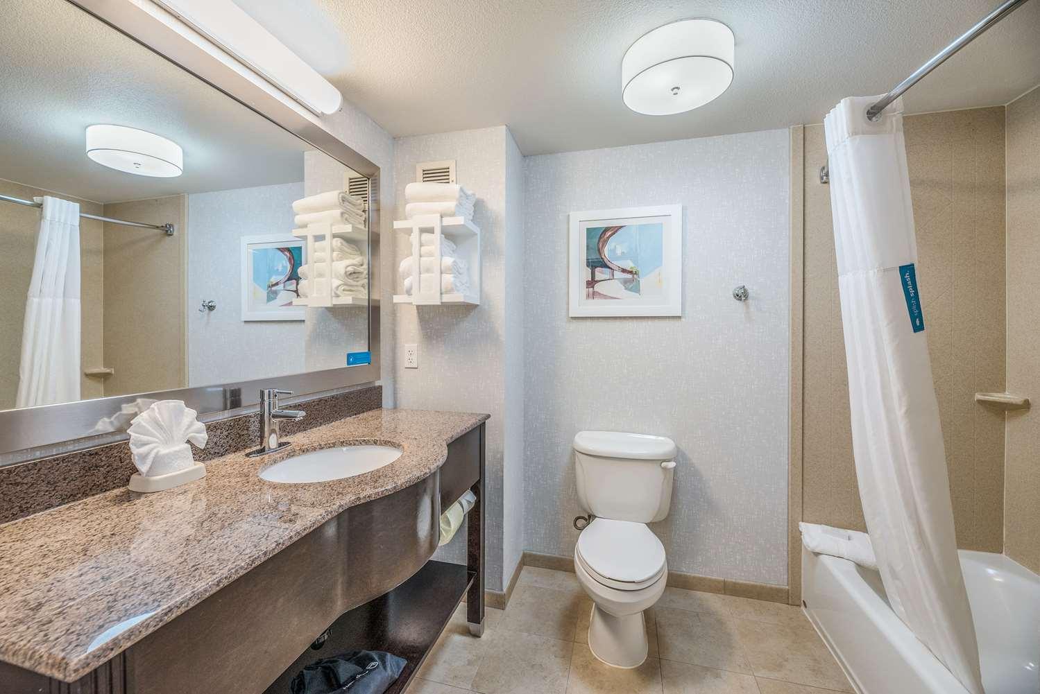 Hampton Inn Oakland-Hayward Ca — 1