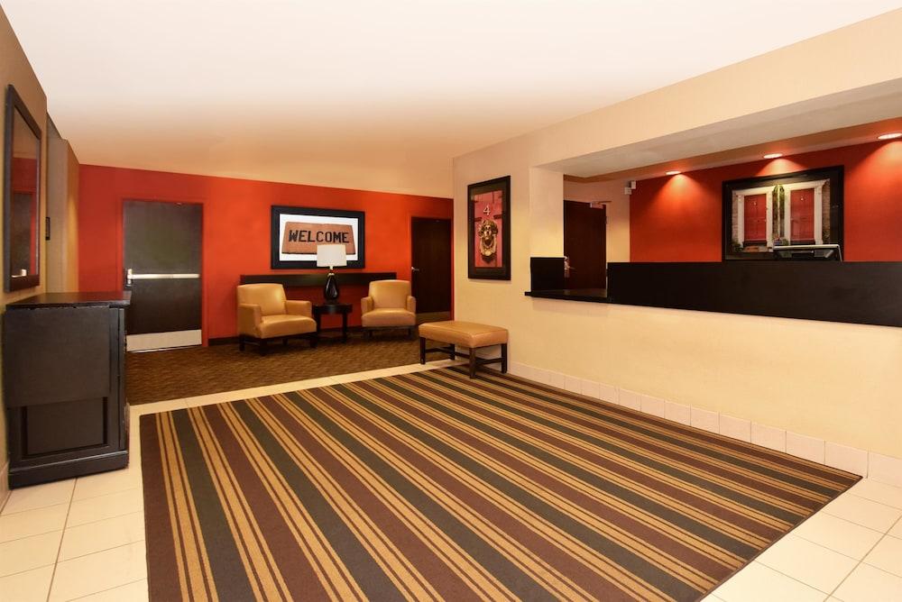 Extended Stay America Los Angeles - Burbank Airport — 6