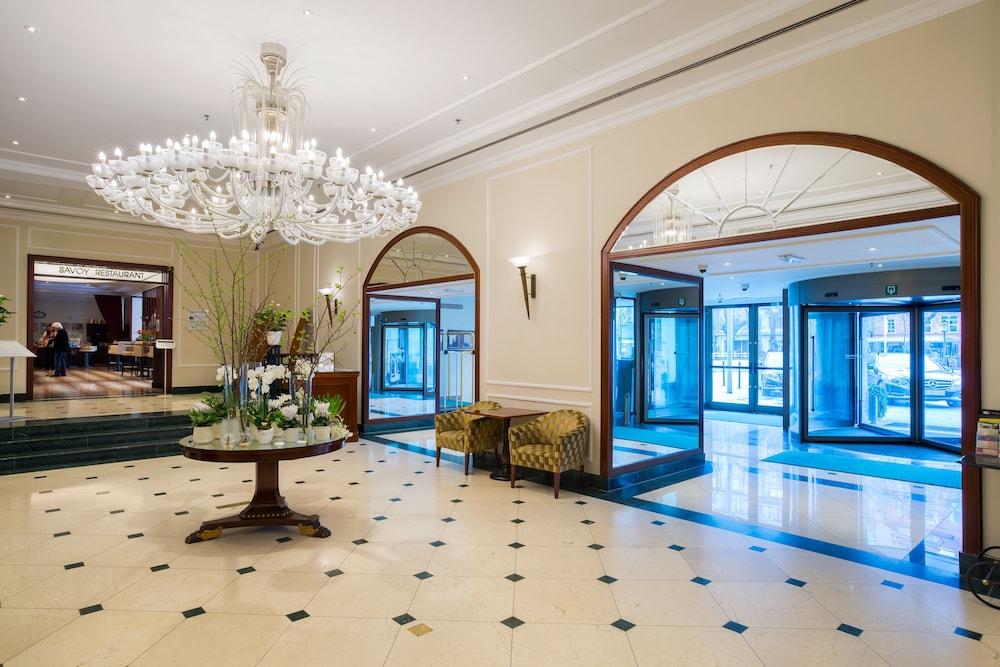 RADISSON BLU CARLTON — 6