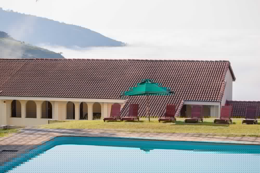 Mountain Inn 1093928 — 1