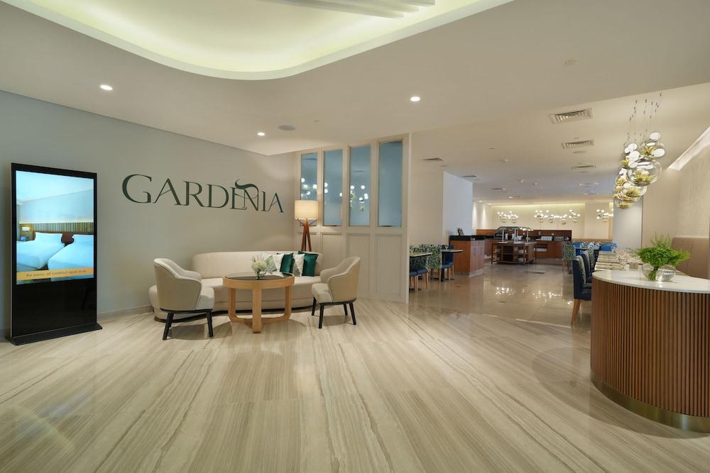 Arabian Park Dubai, an Edge by Rotana Hotel — 6