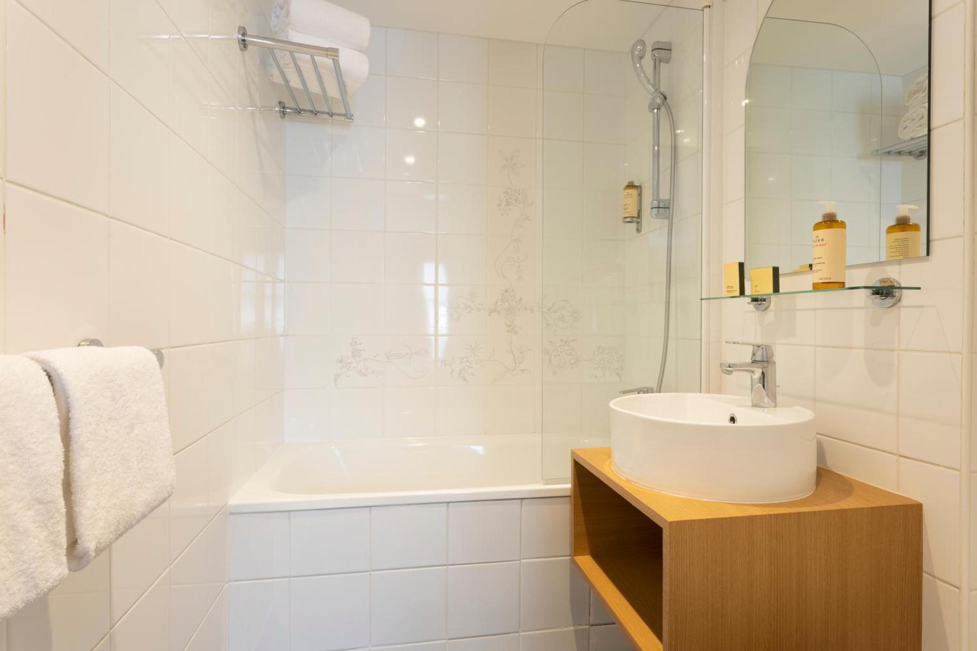 Hotel Joe M 7154 — 10