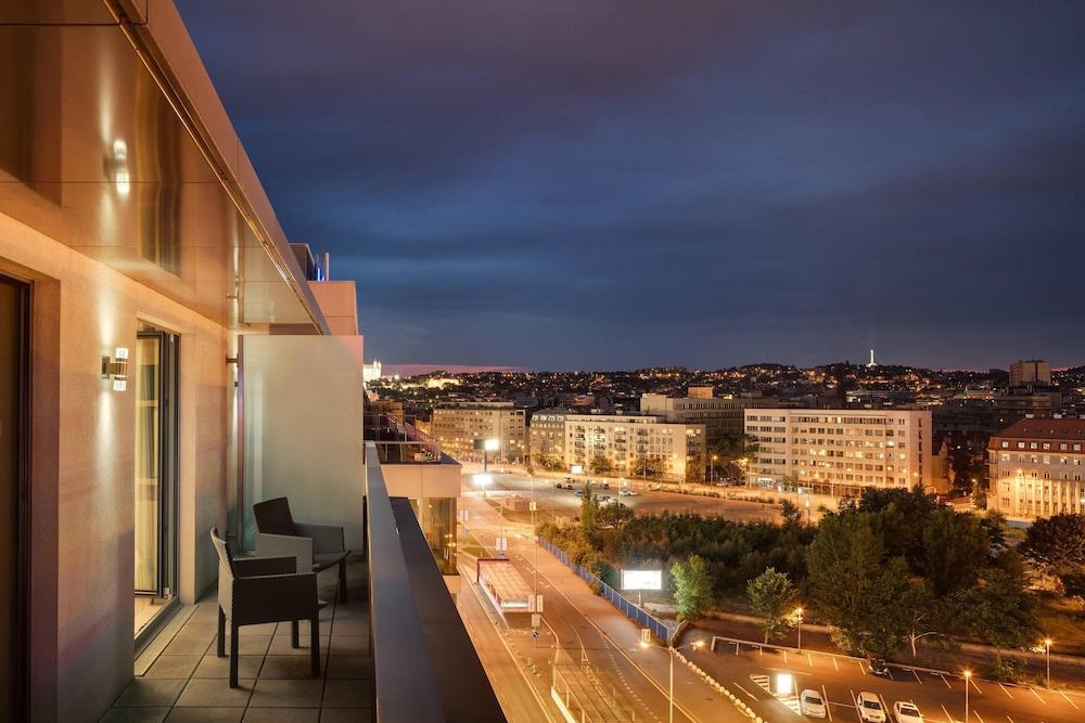 SHERATON BRATISLAVA HOTEL — 8