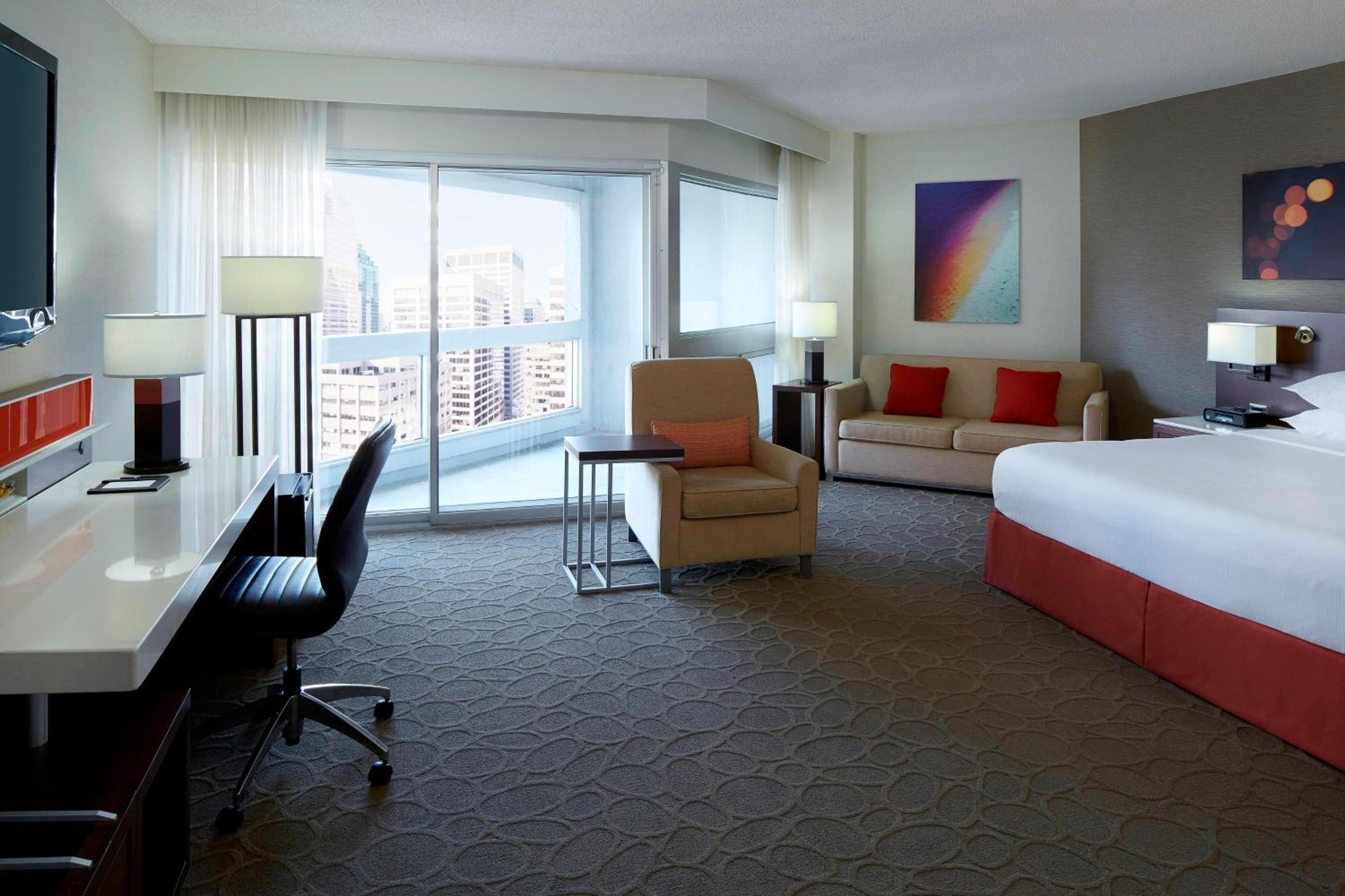 DELTA MONTREAL — 10