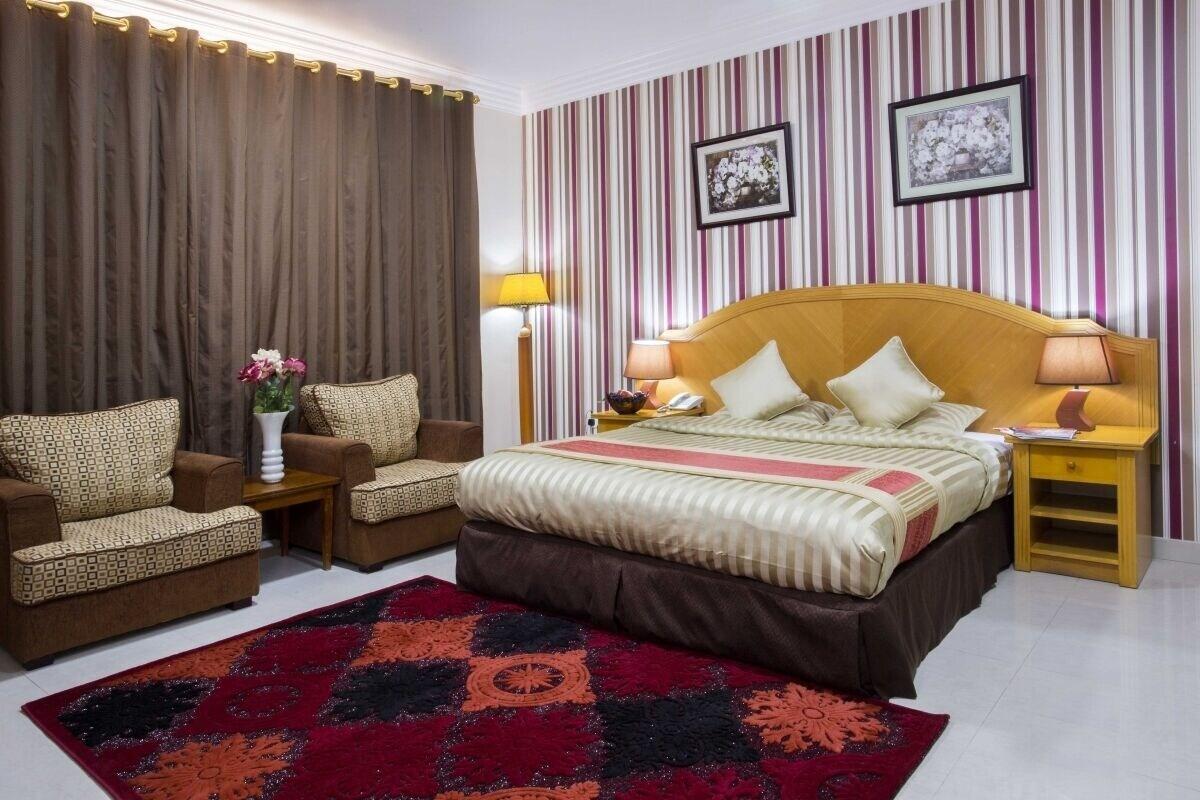 Safeer Plaza Hotel 120282 — 9