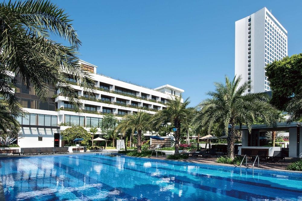 White Swan Hotel 3844 — 3