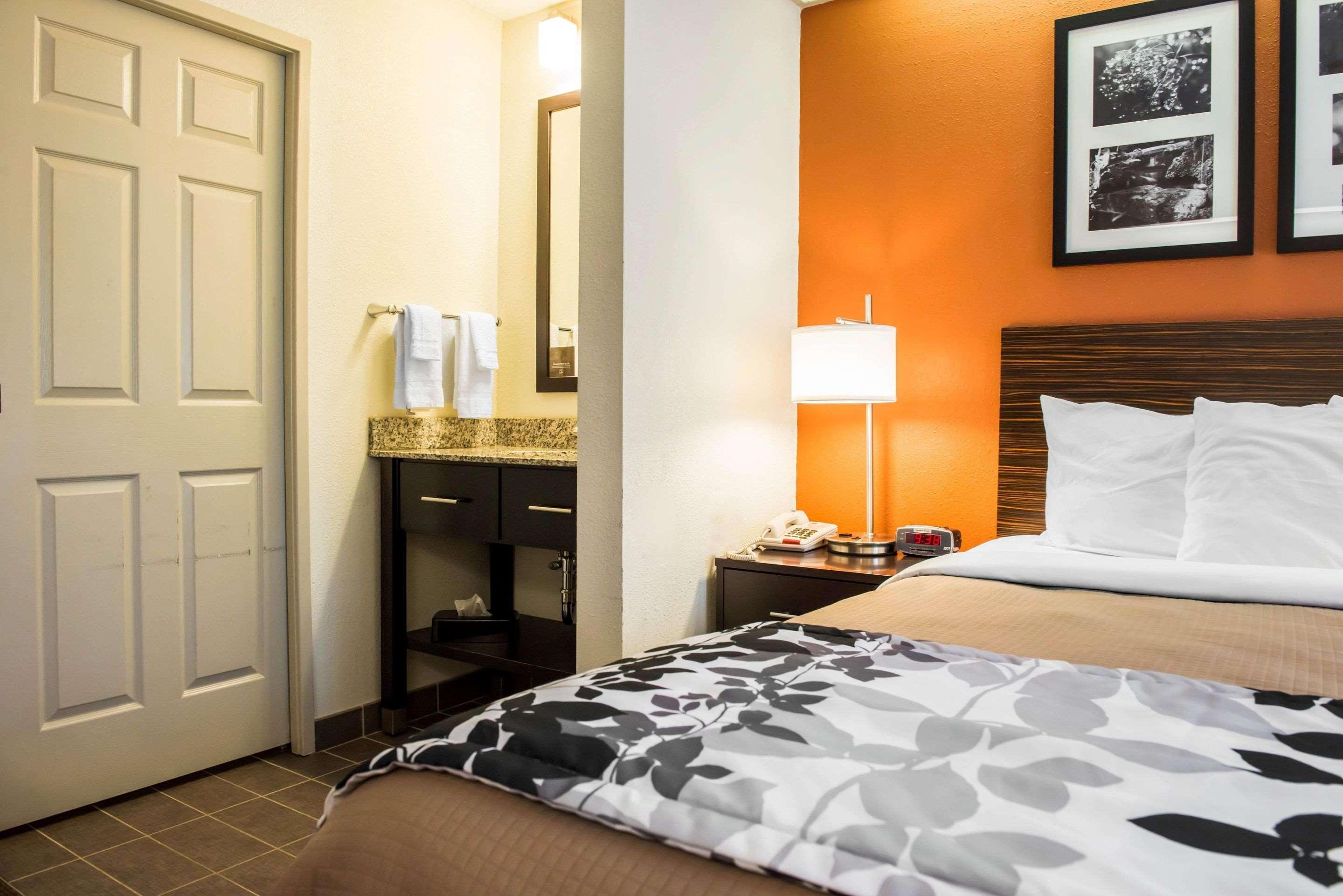 Quality Inn Bridgeport-Clarksburg — 3