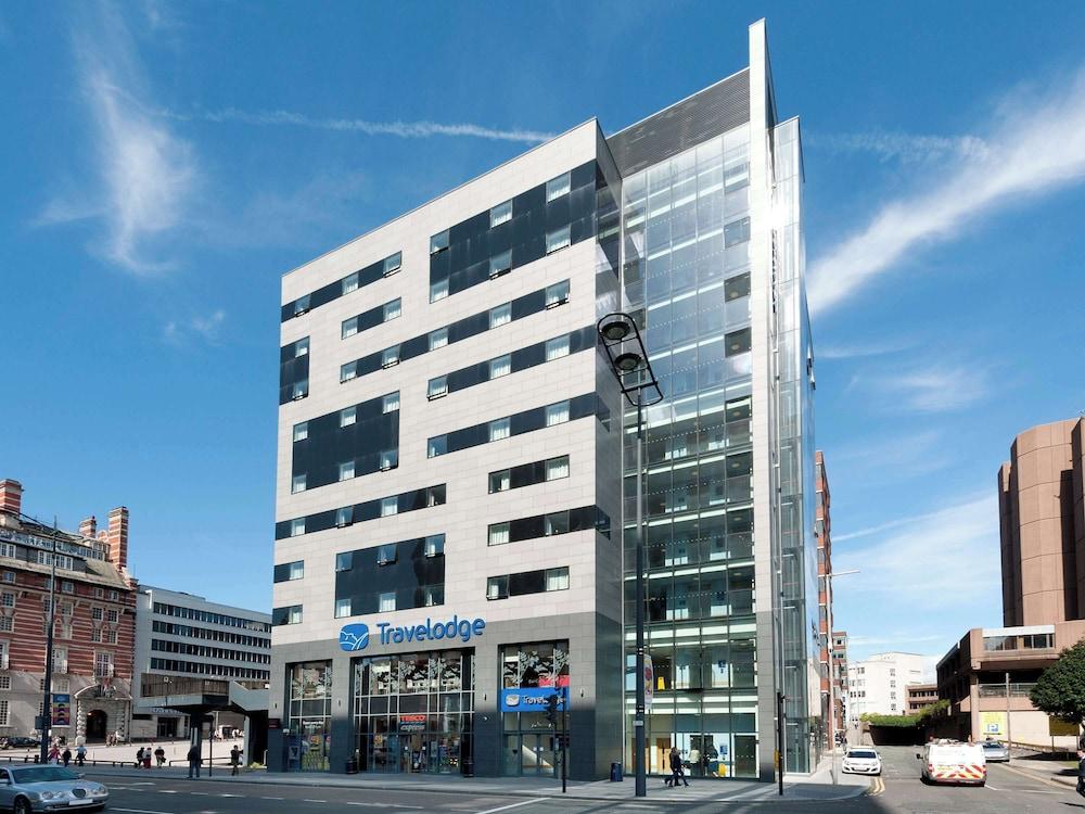 Travelodge Liverpool Central The Strand Hotel — 1