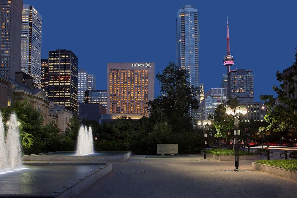 Hilton Toronto 3194 — 8
