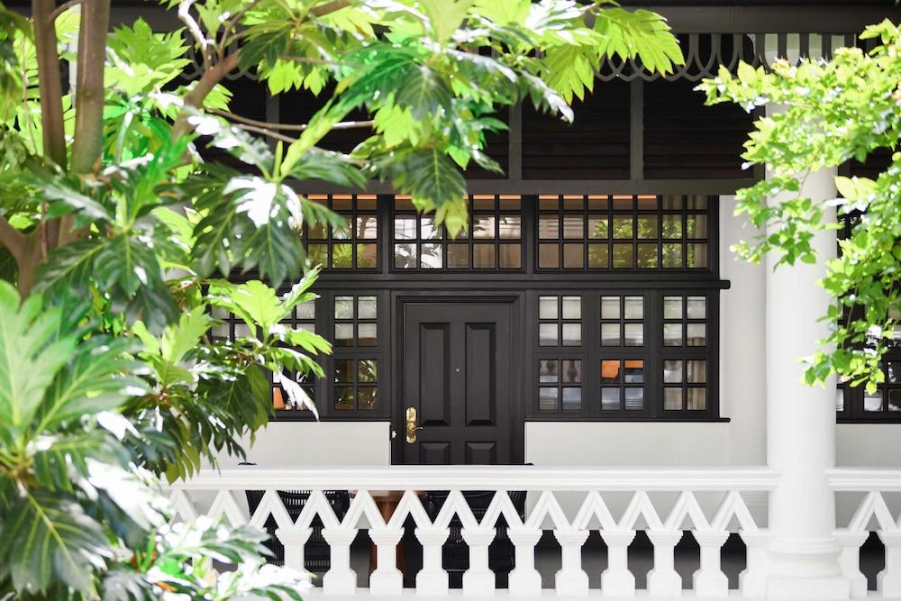 Raffles Hotel Singapore — 1