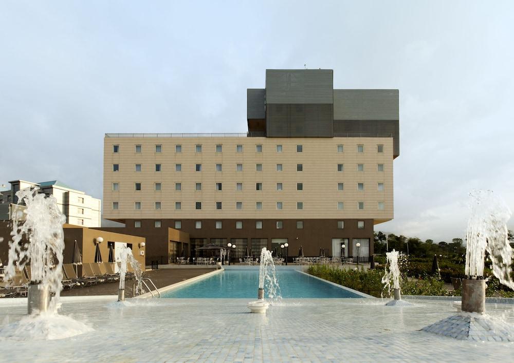 ibis Malabo — 4