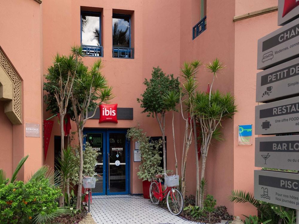 Ibis Marrakesh Centre Gare Hotel — 4