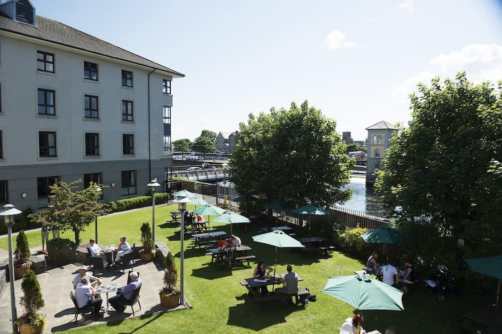 Leonardo Hotel Galway 14724 — 1