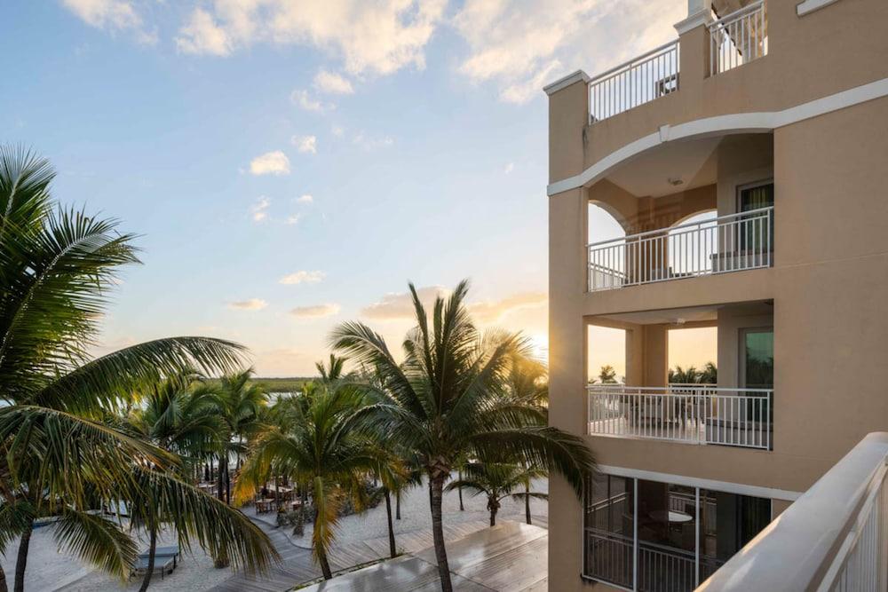Blue Haven Resort — 1