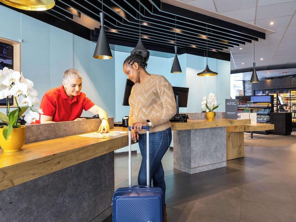 Hotel ibis Brussels City Centre — 4