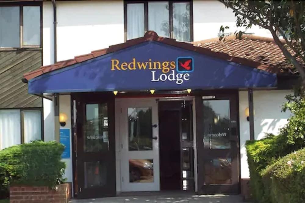 Redwings Lodge Baldock