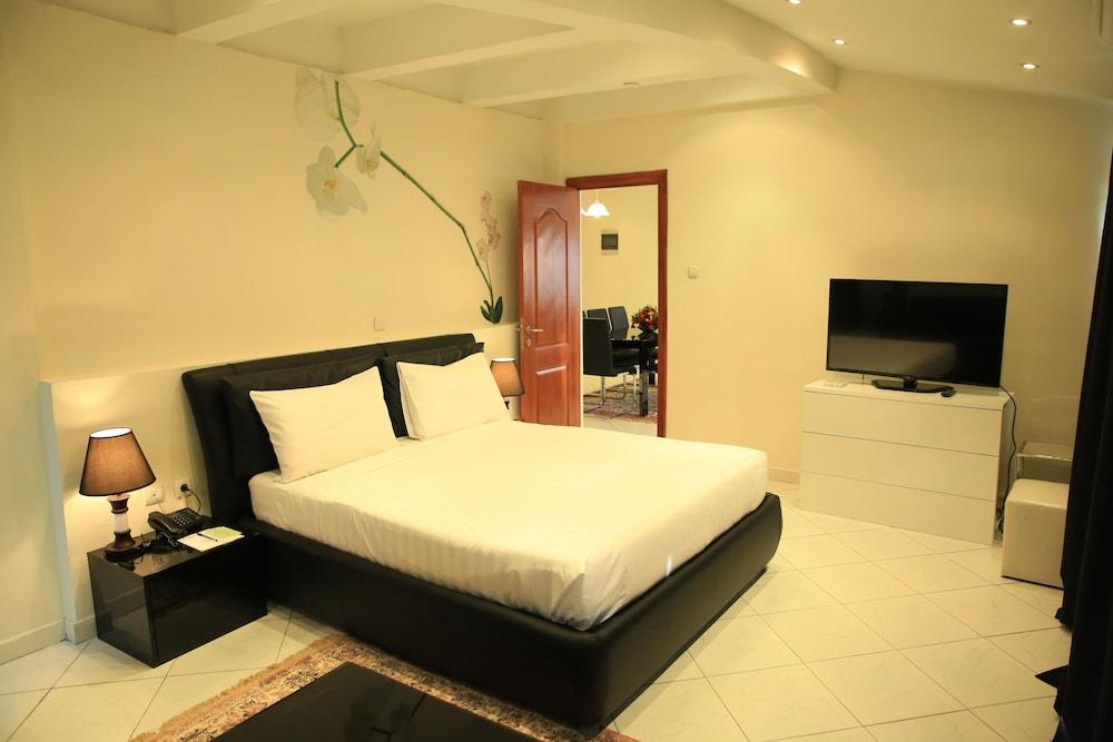 Reliance Hotel Apartment — 10