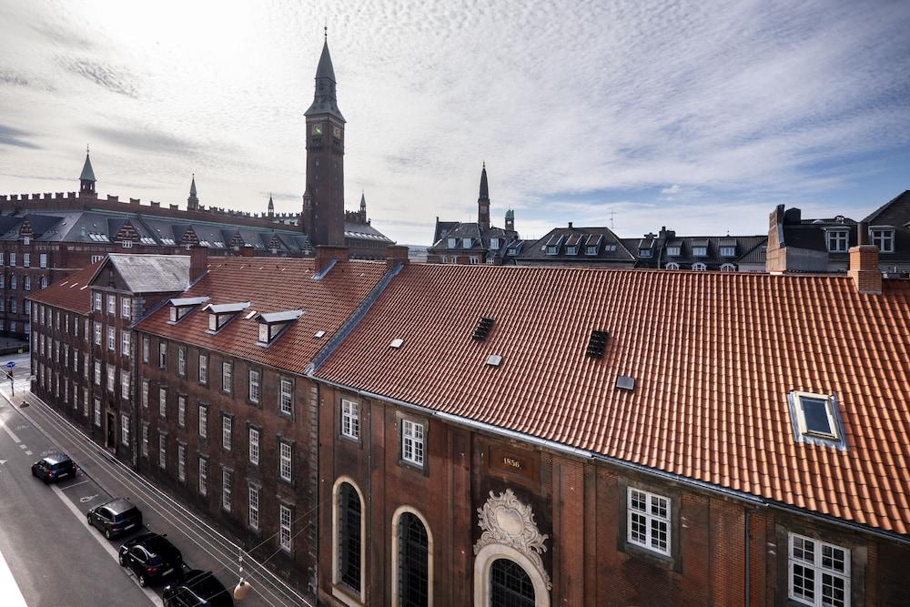 Motel One Copenhagen — 1